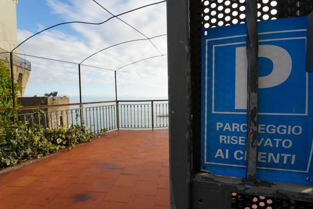 Ferienwohnung Casa Panoramica Con Terrazzo Cetara Exterior foto